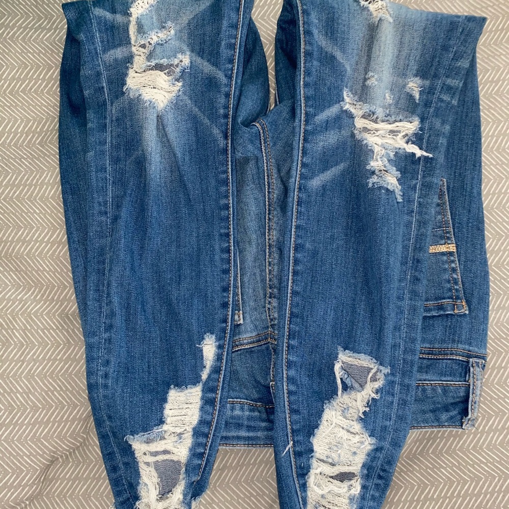 American Eagle skinny jeans